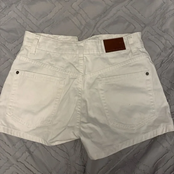 Roxy High Waist White Shorts - Picture 2 of 3